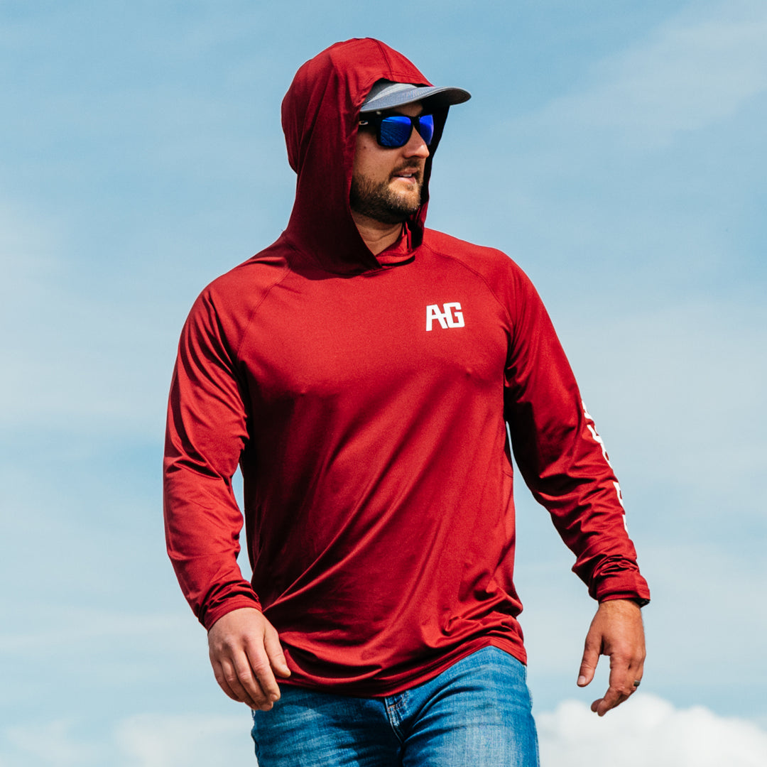 farmpro hoodie farm shirt sun shirt ranch shirt UPF30 red in farm blue sky sunglasses